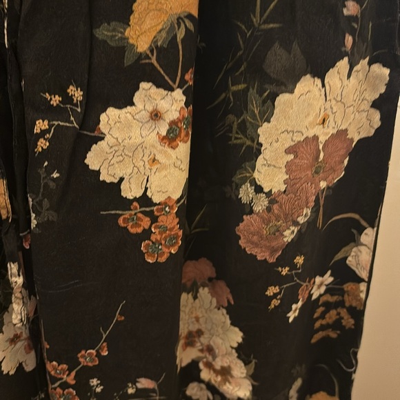 Mango like new with pockets wide leg pants - Picture 4 of 7